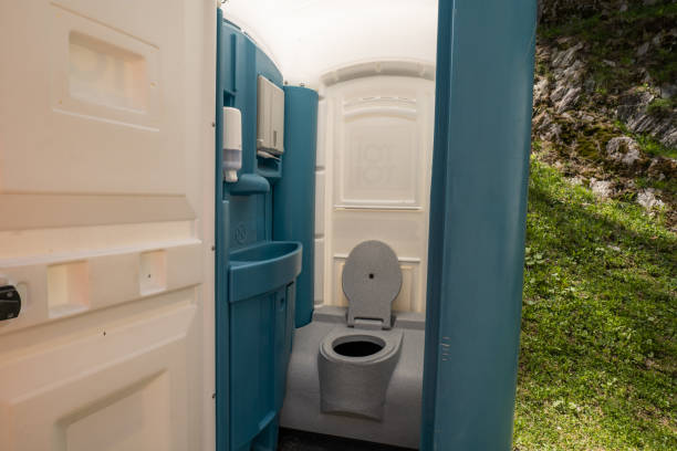 Best Portable toilet rental cost  in Southern Pines, NC